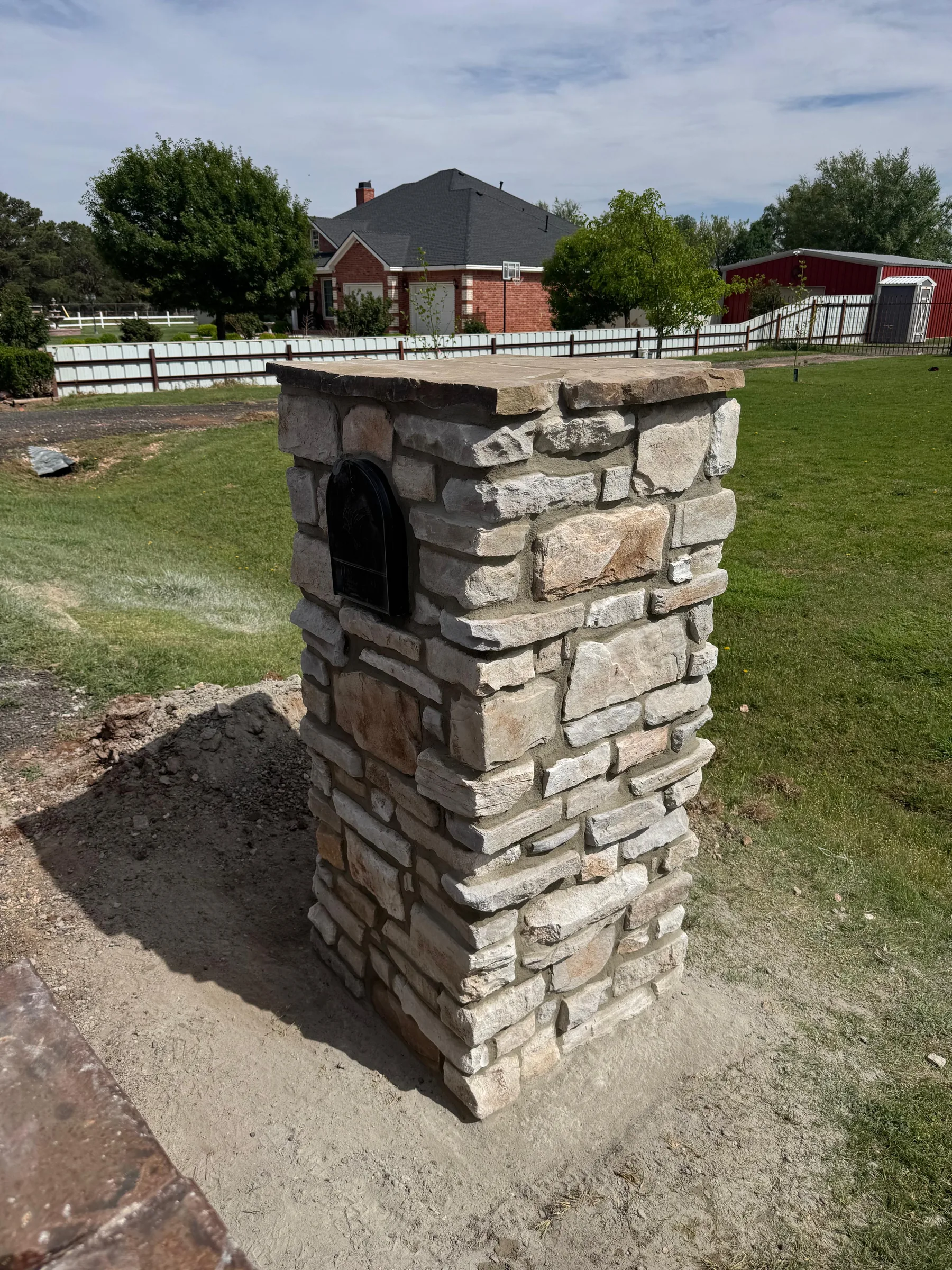 Stone mailbox